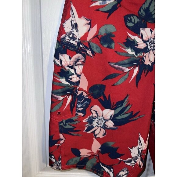 VOLCOM Maniac Boardshort Swim Trunks - CHILI RED Sz 28 Big Boys - Picture 4 of 6